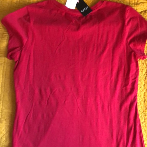 NWT GUESS Flower Stencil Tee Sz XL - Picture 6 of 6
